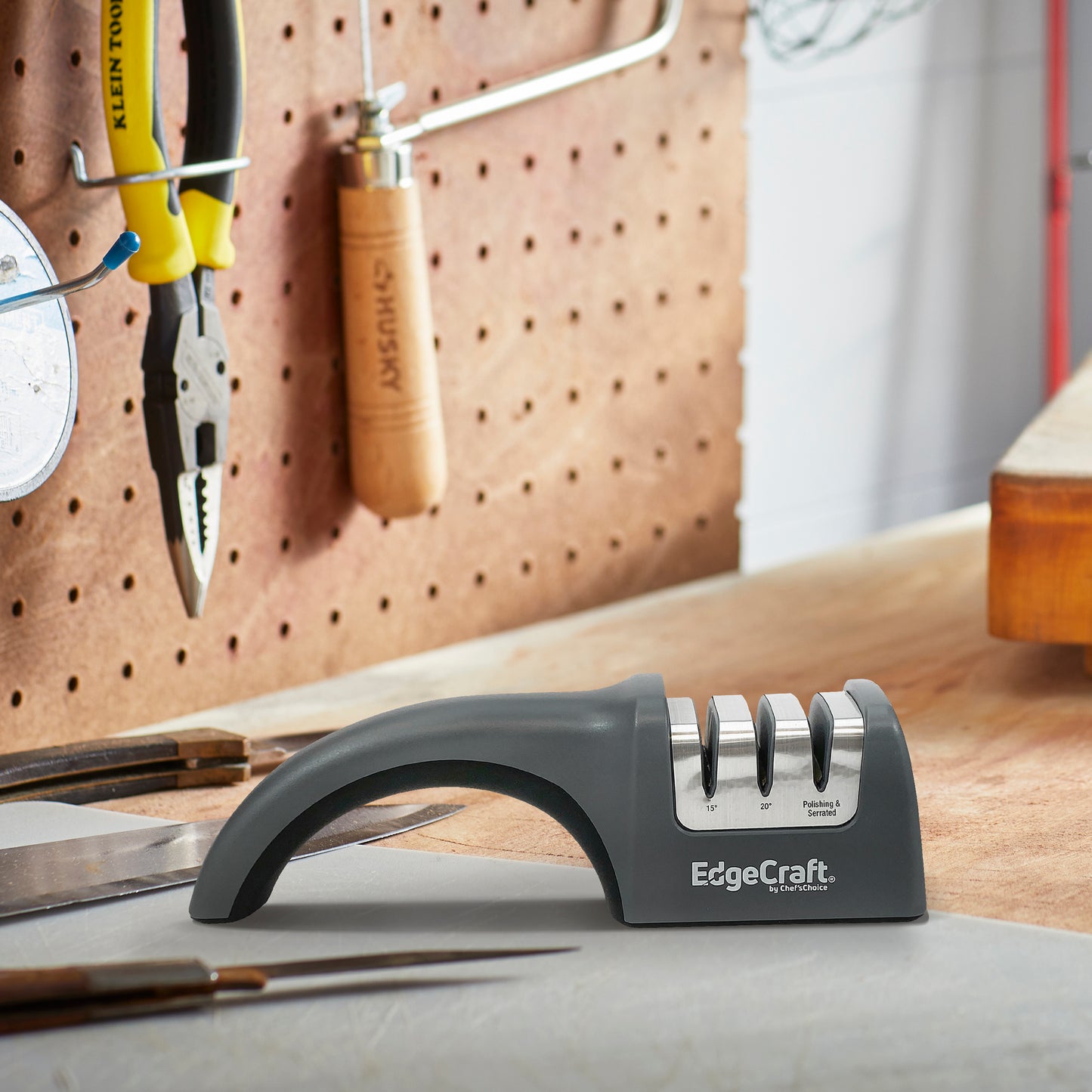 Knife Sharpening Machine, For Garage/Workshop, Automation Grade: Manual